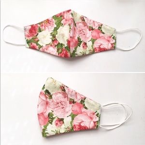Pink floral face mask with filter pocket
